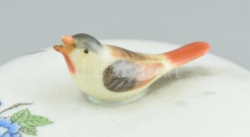 Herendi 1941 virág mintás nagy méretű fedeles cukortartó, jelzett, kopásnyomokkal, madár csőrén lepa...