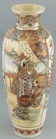 Antik japán Satsuma jellegű váza, kézzel festett fajansz, jelzett, kopott, mázrepedésekkel, m: 46 cm