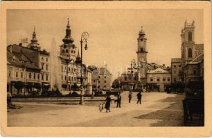 Besztercebánya, Banská Bystrica; tér, üzletek / square, shops (EK)