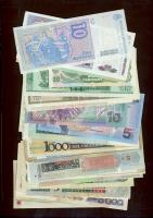 Jó Amerika (Észak-, Közép-, Dél-Amerika, karibik) gyűjtemény 58 klf bankjegy , jobbakkal T:I(többsége), II, III(kevés)