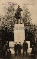 1920 Karcag, Kossuth Lajos szobor. Vasúti levelezőlapárusítás 9450.