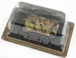 Sturmhaubitze (StuH) 42 német II. világháborús rohamlöveg, katonai jármű gyűjtői modellje, eredeti, ...