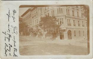 1908 Budapest I. Mikó és Attila út sarok. photo (EK)