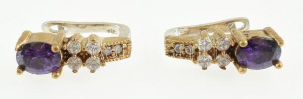 Ezüst(Ag) ékszerszett, gyűrű és fülbevalópár lila kövekkel, jelzett, gyűrűméret: 58, bruttó: 15,98 g