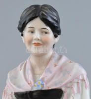 2 db porcelán figura, kopott, jelzés nélkül, egyik ragasztott, m: 10 és 12cm