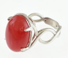 Ezüst(Ag) ékszerszett, nyaklánc (majdnem a kapocsnál egy csomóval) medállal, fülbevalópár és gyűrű, ...