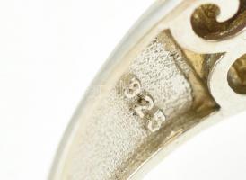 Ezüst(Ag) ékszerszett, nyaklánc függővel, fülbevalópár, karperec, gyűrű, jelzett, bruttó: 37,92 g