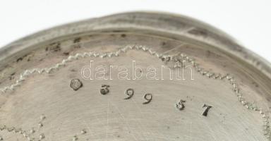 Ezüst(Ag) zsebóra, jelzett, kulcs nélkül, d: 4,5 cm, bruttó: 76,6 g