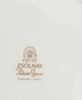 Patrizia Gucci, a világhírű divattervező dinasztia tagja tervezte Zsolnay salátástál. Kézzel festett...