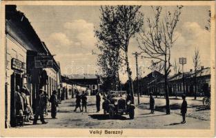 Nagyberezna, Velykyi Bereznyi, Velky Berezny; utca, automobil, Bradovka üzlete / street, automobile, shop (Rb)