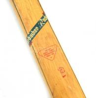 2 db retro teniszütő tokkal