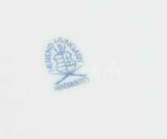 Herendi Viktória mintás, fedeles hamutartó, réz szerelékkel. Kézzel festett, jelzett, kis kopásnyomo...