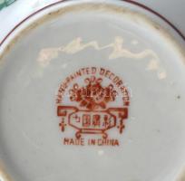 Zhongguo Zhi Zao teáscsésze fedővel, kézzel festett porcelán, kopott, a fedélen apró csorba. Jelzett...