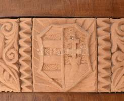 Nagy Ferenc (1920-1998): Szent István király. Fafaragás. Jelzett 42 cm