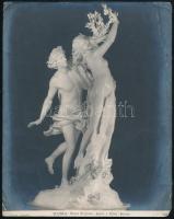 cca 1920-1940 Róma, szobrok, emlékművek, 8 db fotó, sérülésekkel, 24x20 cm körüli méretben