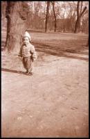 EFA kisfilm rendező papírtok, háború előtti, benne 1950-ben készült negatívokkal