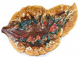 Vallauris mázas kerámia kínálók, 4 db, jelzéssel és jelzés nélkül, kopásnyomokkal