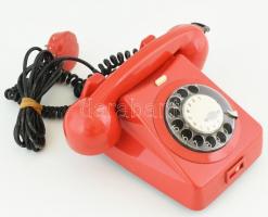 Retro vörös telefon, Mechanikai Művek, apró kopásnyomokkal