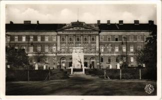 1943 Budapest VIII. M. kir. Honvéd Ludovika akadémia, emlémű