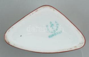 2 darabos Hollóházi dohányzókészlet, VILLÉRT felirattal, porcelán, kopott, jelzett. m:5cm d:9cm