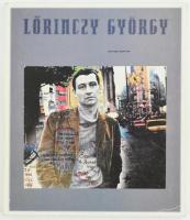 Lőrinczy György (1935-1981). "Szaros seggel angyallá válni". A magyar fotográfia történetéből 7. Bp., 1995, Magyar Fotográfiai Múzeum - Glória Kiadó. Kiadói papírkötés, jó állapotban.