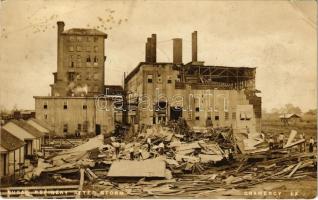 1909 Gramercy (Louisiana), Sugar refinery after storm, factory ruins. photo / Levél írója túlélte a cukorfinomítót ért vihar pusztítását (EK)