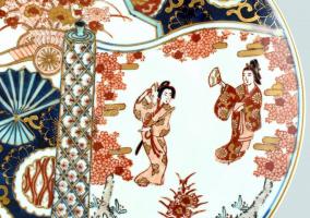 Kínai porcelán dísztál, kopott, jelzés nélkül. d:31cm