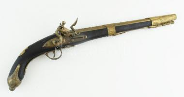 Antik pisztoly igényes gyűjtői replikája 45 cm
