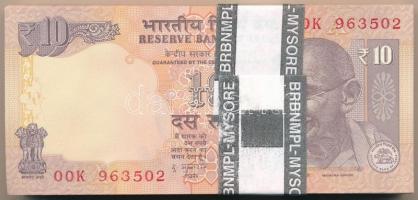 India 2013. 10R (100x) eredeti banki kötegelővel, sorszámkövetők T:I India 2013. 10 Rupees (100x) with wrapper, consecutive serials C:UNC Krause P#102