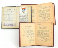 1973 Budapesti Táncegyüttes két egymást követő igazolványa (férj, feleség) + tagok által aláírt képe...