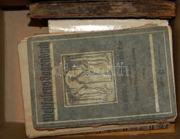 1894-1970 11 db vegyes könyv: benne szépirodalom Robinzon Cruzoe 1937, régi mesekönyv