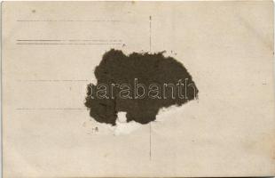 Német katonák egy autóban / German soldiers in a vintage automobile. photo (Rb)