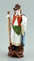Pásztor legény, magyaros öltözetben. Porcelán figura, Jelzés nélkül, sérült 18 cm