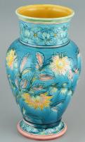 Schütz Cilli fajansz váza. Kézzel festett, jelzett, hibátlan, 30,5 cm