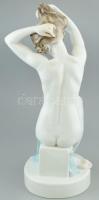 Herendi Tertia fürdőző nő, kézzel festett porcelán, kopásnyomokkal, Lux Elek terv, jelzett, m: 55 cm