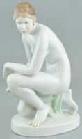 Herendi fürdőző nő, kézzel festett porcelán, kopásnyomokkal, Lux Elek terv, jelzett, m: 35 cm
