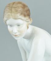 Herendi fürdőző nő, kézzel festett porcelán, kopásnyomokkal, Lux Elek terv, jelzett, m: 35 cm