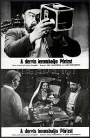 cca 1976 ,,A dervis lerombolja Párizst" című szovjet film tizenhét jelenete, 17 db produkciós filmfotó, 18x24 cm