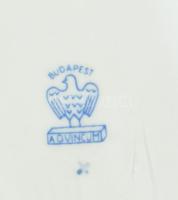 Aquincum fürdőző nő, jelzett, kopott, sérült m: 22cm