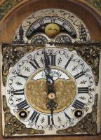 John Warnumk asztali óra, fa tokos, holdfázisos, félütős, működik, kopott, m:27cm