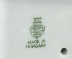 Zsolnay porcelán Szent IStván figura, fehér mázas, jelzett, kis kopásnyommal, m: 22 cm