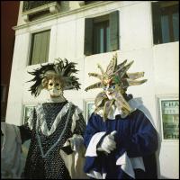 Menesdorfer Lajos (1941-2005) budapesti fotóművész hagyatékából, 21 db vintage NEGATÍV sokféle témár...