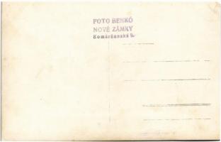 Érsekújvár, Nové Zámky; csoportkép / group photo. Foto Benkő (EM)