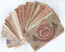 ~60db-os vegyes, főleg külföldi bankjegytétel T:III-IV
~60pcs mixed, mostly foreign banknote lot C:...
