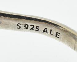 Ezüst (Ag) szívecskés gyűrű, Pandora jelzéssel, méret: 54, bruttó: 8,06 g