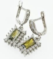 Ezüst (Ag) ékszerszett zöld kővel, nyaklánc, gyűrű, fülbevalópár, bruttó: 13 g