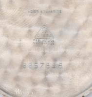 Omega zsebóra másodpercmutatóval, láncon, működik, kopásnyomokkal, d: 5 cm