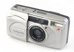 Olympus Superzoom 70G, cca.2002, teljesen automatikus zoom kompakt, 2x zoom objektív, 38 - 70 mm / f4,5 - 8,5, két aszférikus lencsével együtt. Pontos autofókusz rendszer, 6 vaku üzemmód. Nincs kipróbálva.