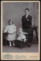 kistétényi Walther Ernő budai fűszerkereskedő gyermekei: Edit, Blanka, Ernő kabinetfotó 16x11 cm