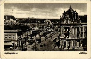 1942 Nyíregyháza, látkép, villamos, automobilok, Lieber és László üzlete (EB)